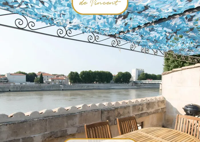 Rhona, Terrasse Vue Sur Le Rhone